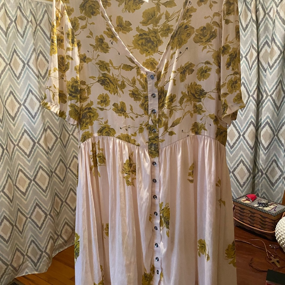 Stunning NWOT FREE PEOPLE DRESS